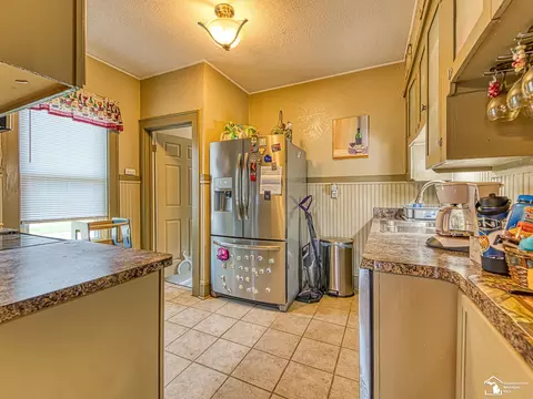 324 Arbor, Monroe, MI 48162 photo 3