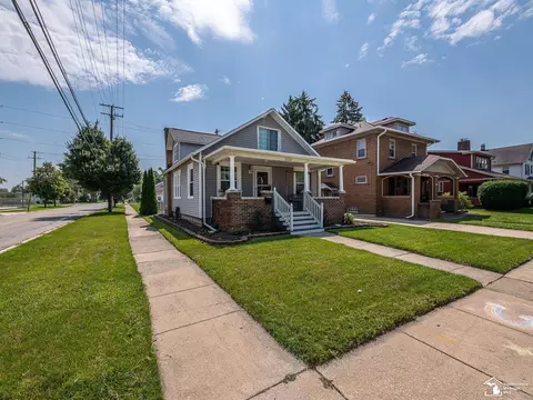 324 Arbor, Monroe, MI 48162 photo 21