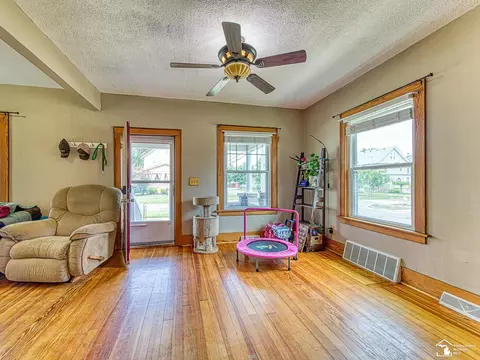324 Arbor, Monroe, MI 48162 photo 7