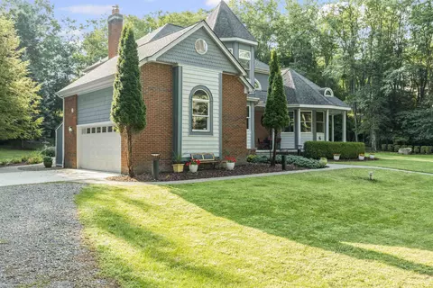 Exterior - 2148 Hidden, Leonard, MI 48367 photo 7 of 13