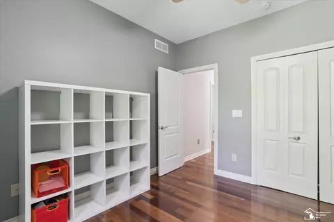 Bedroom - 385 Golfview, Monroe, MI 48162 photo 6 of 11