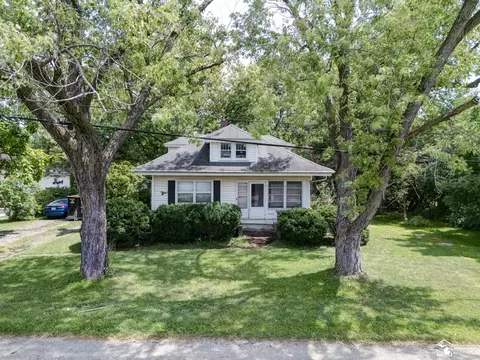 8318 Memorial, Ottawa Lake, MI 49267