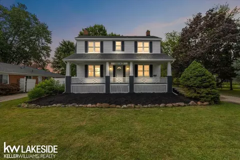 18140 Frazho, Roseville, MI 48066