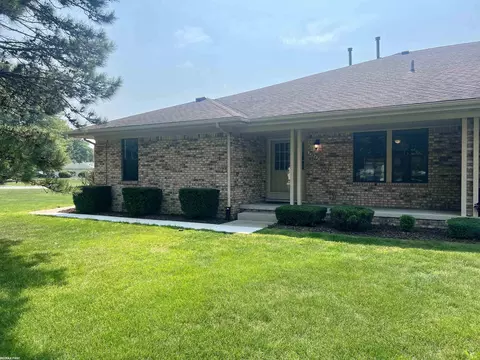 33542 Meldrum #27, Chesterfield, MI 48047