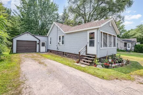 2820 E Ashman, Midland, MI 48642
