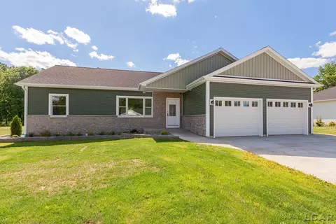 4173 Evergreen, Adrian, MI 49221