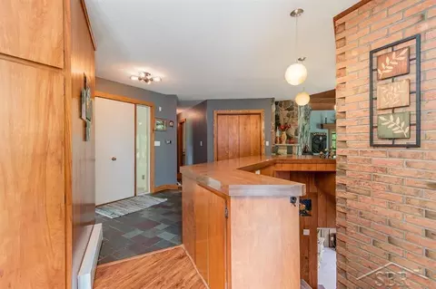 387 E Dopp, Midland, MI 48640 photo 6
