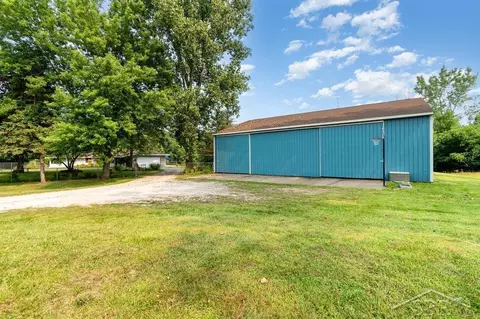 387 E Dopp, Midland, MI 48640 photo 32