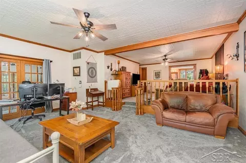 387 E Dopp, Midland, MI 48640 photo 19
