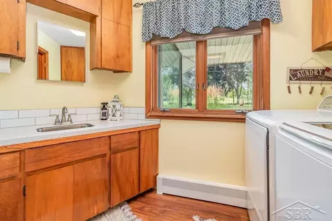 387 E Dopp, Midland, MI 48640 photo 27