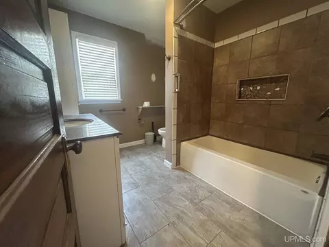 Bath - 309 W Munising, Munising, MI 49862 photo 1 of 2