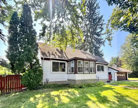 105 S Monroe, Blissfield, MI 49228