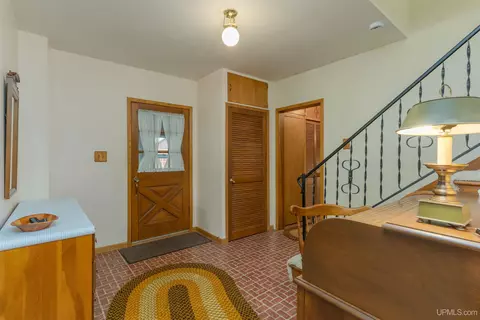 Entry Way - 205 Fourth, Alpha, MI 49902 photo 1 of 7