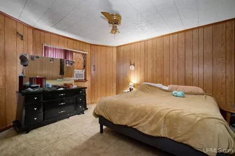 Bedroom - 635 N Fifth, Ishpeming, MI 49849 photo 8 of 11