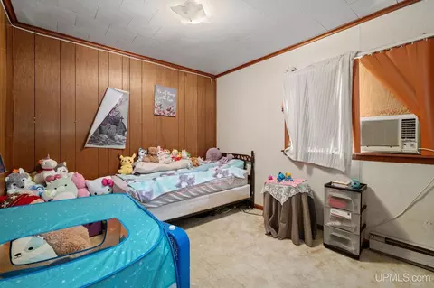 Bedroom - 635 N Fifth, Ishpeming, MI 49849 photo 7 of 11