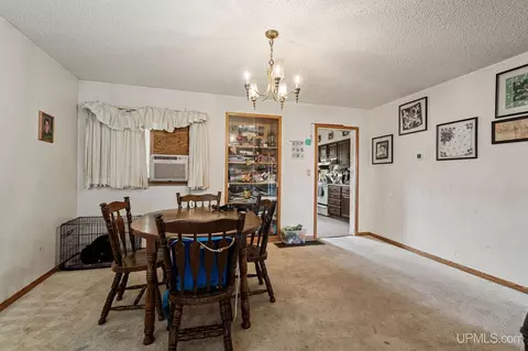 Dining - 635 N Fifth, Ishpeming, MI 49849 photo 1 of 2