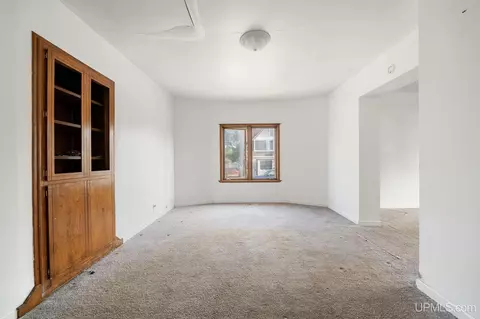 Living - 635 N Fifth, Ishpeming, MI 49849 photo 2 of 10