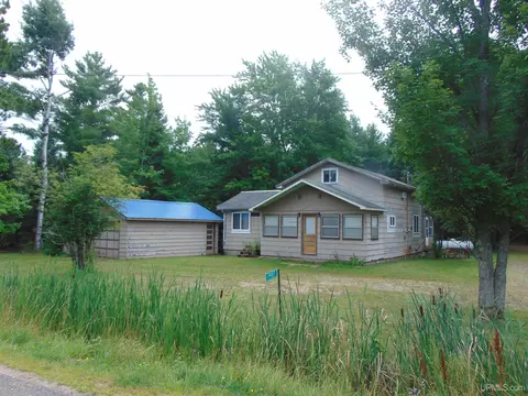 7407 Old Mill Town, Trout Creek, MI 49967