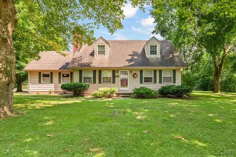 3271 Norwood, Adrian, MI 49221