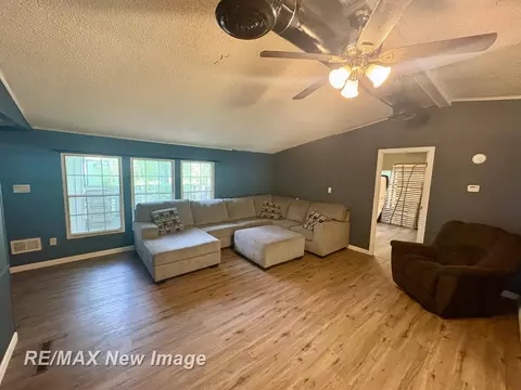 Living - 19650 Ithaca, Brant, MI 48614 photo 2 of 3