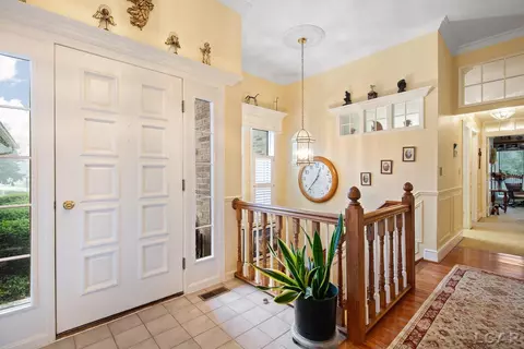 Entry Way - 8917 Hawthorne, Tecumseh, MI 49286 photo 1 of 1