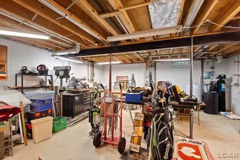 Other - 8917 Hawthorne, Tecumseh, MI 49286 photo 9 of 10