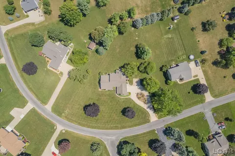 View/Area - 8917 Hawthorne, Tecumseh, MI 49286 photo 2 of 3