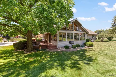 Exterior - 8917 Hawthorne, Tecumseh, MI 49286 photo 11 of 14