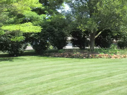 Exterior - 8917 Hawthorne, Tecumseh, MI 49286 photo 14 of 14