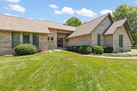Exterior - 8917 Hawthorne, Tecumseh, MI 49286 photo 2 of 14