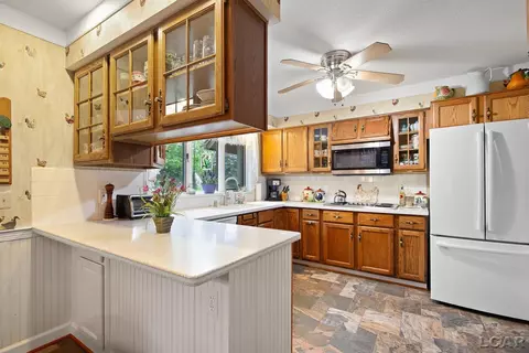 Kitchen - 8917 Hawthorne, Tecumseh, MI 49286 photo 1 of 2