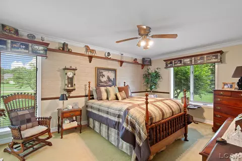 Bedroom - 8917 Hawthorne, Tecumseh, MI 49286 photo 4 of 4