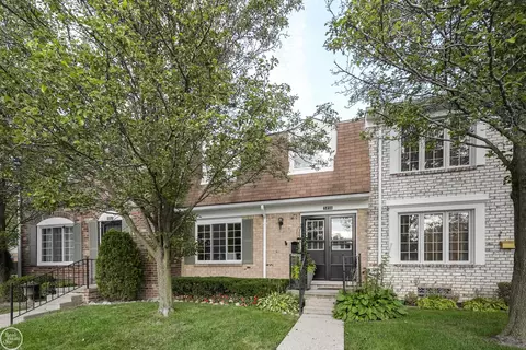 5056 Coventry, Royal Oak, MI 48073