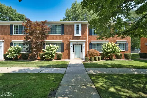 20923 Wildwood #226, Harper Woods, MI 48225