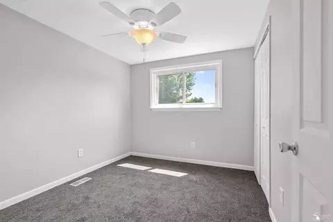 22493 Doncaster, Brownstown Twp, MI 48193 photo 23