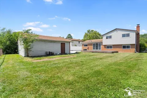 22493 Doncaster, Brownstown Twp, MI 48193 photo 28