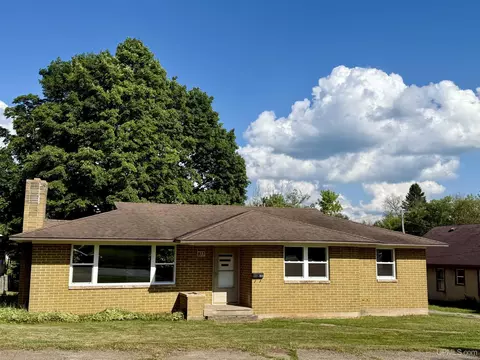 813 Stambaugh, Iron River, MI 49935