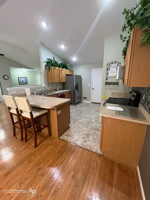 Kitchen - 9004 Spring Brk, Davison, MI 48423 photo 1 of 4