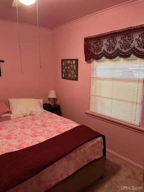 624 Duncan, Ishpeming, MI 49849 photo 14