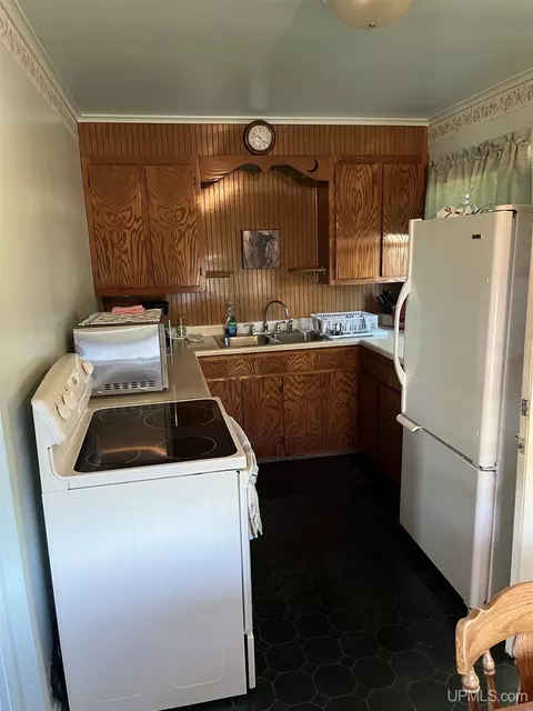 624 Duncan, Ishpeming, MI 49849 photo 20