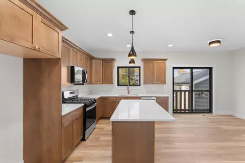 Kitchen - 281 E Lafayette, Romeo, MI 48065 photo 2 of 4