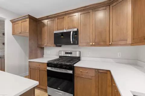 Kitchen - 281 E Lafayette, Romeo, MI 48065 photo 4 of 4