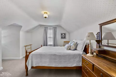 1022 Hampton, Grosse Pointe Woods, MI 48236 photo 28