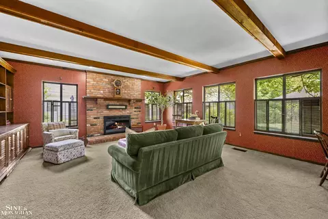 1022 Hampton, Grosse Pointe Woods, MI 48236 photo 15