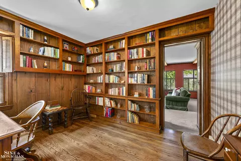 1022 Hampton, Grosse Pointe Woods, MI 48236 photo 21
