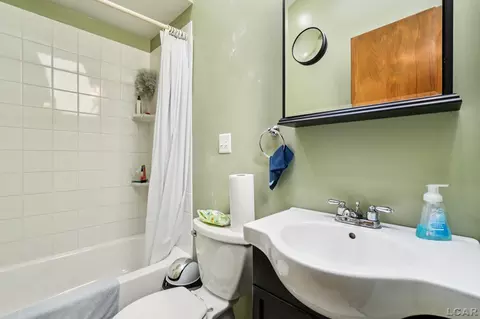 Bath - 29746 Red Cedar, Flat Rock, MI 48134 photo 1 of 3