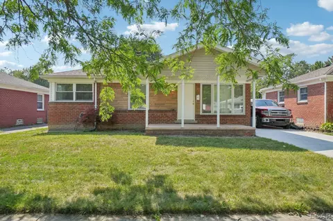 29373 Red Cedar Dr, Flat Rock, MI 48134 | 1 photo - Movoto