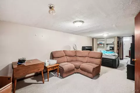 Bedroom - 29746 Red Cedar, Flat Rock, MI 48134 photo 1 of 7
