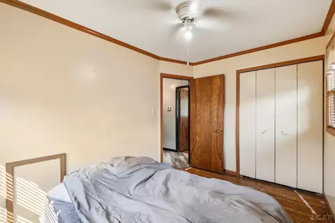Bedroom - 29746 Red Cedar, Flat Rock, MI 48134 photo 6 of 7