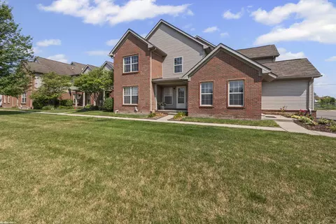 48719 Brighton #140, New Baltimore, MI 48047